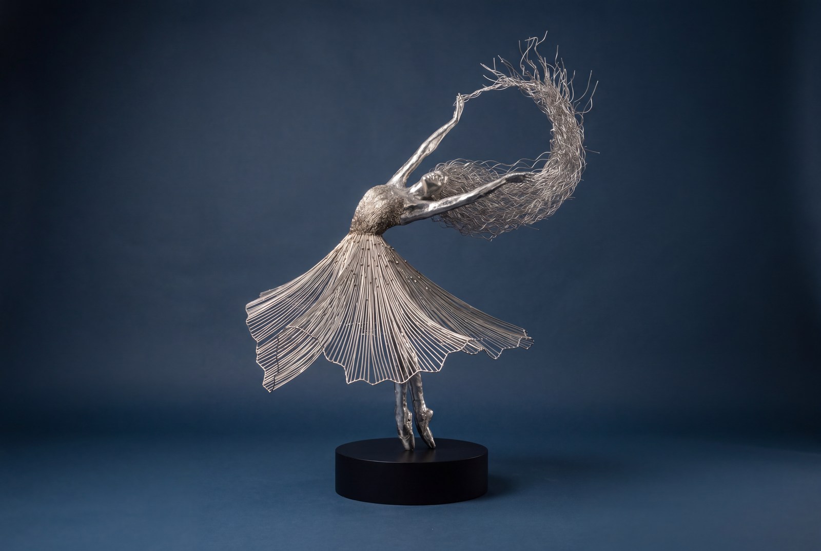 Cinderella — sculpture by Georgie Poulariani